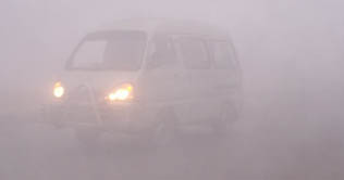 Dense fog engulfs Punjab, Motorway M2 and M3 closed